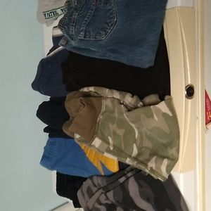 Eight size 4 toddler boys pants